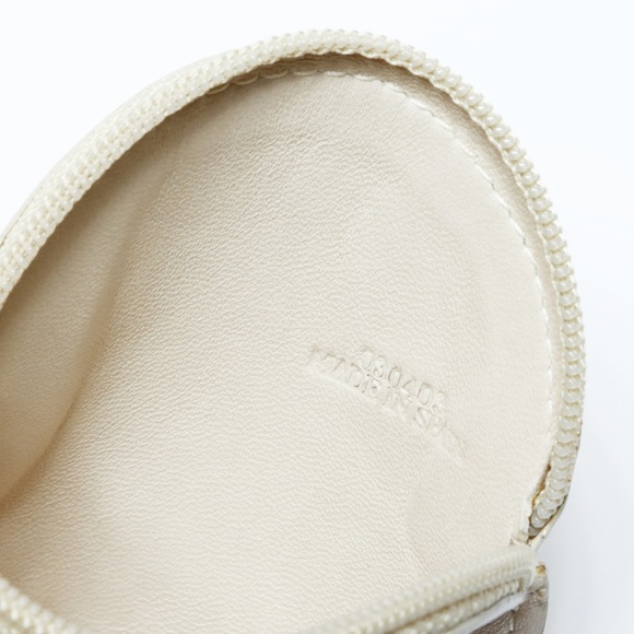 LOEWE Leather Mini Wallet/Coin Case, Ivory
